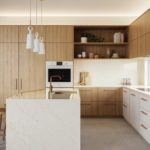 Cuisine moderne en bois et marbre blanc.